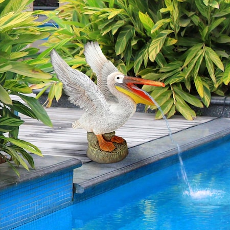 DESIGN TOSCANO Oceanside Pelican Spitter Piped Statue QM2854900